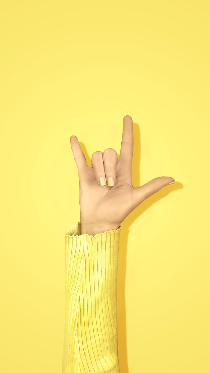 elivecreative's tweet image. Fotoemoji. Recreando #emojis en fotografía 👍👌🤟👆Ideal para una campaña creativa de pintauñas 💅
―
#⃣ #poses #manos #fotografia #emoji #contenidocreativo #ideasdefotos #amarillo #pintauñas