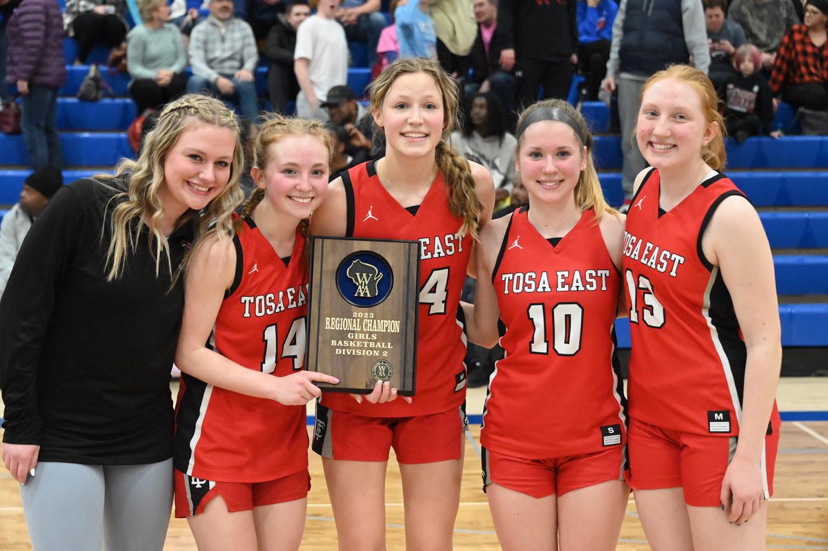 Tosa East Girls Basketball tweet media