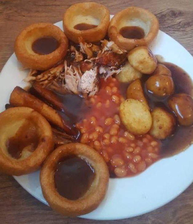 No Context Brits tweet media