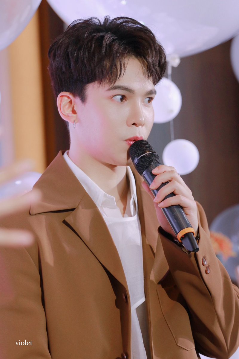 Violet_tttt's tweet photo. 👀📸

𝕞𝕒𝕩𝕞𝕒𝕩

#mmaxmax
#IPSAxMAXNAT https://t.co/NshYTbxjWE
