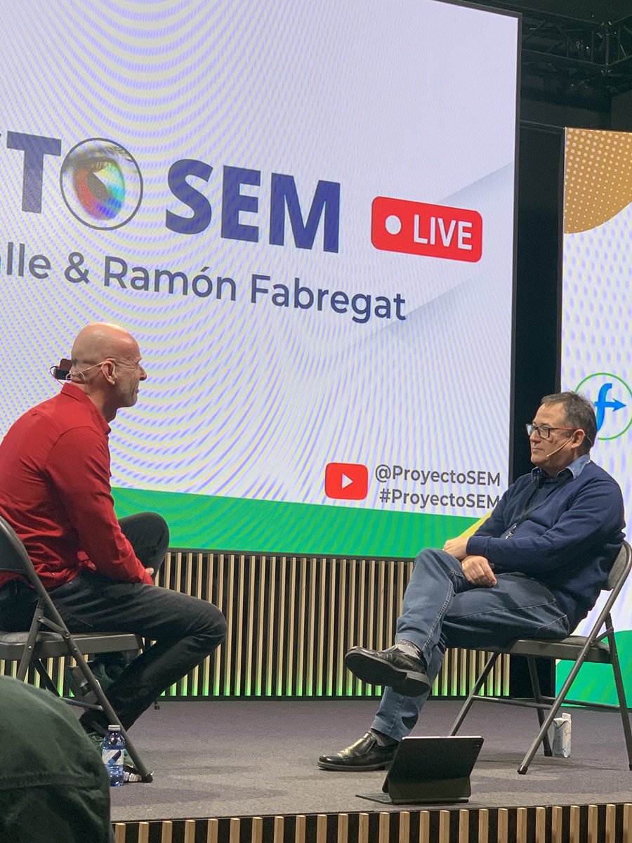 r_sampayo's tweet image. Ayer asistí al evento del 10 Aniversario de @AprendeDarkmoon con charlas muy interesantes sobre #PPC #googleads