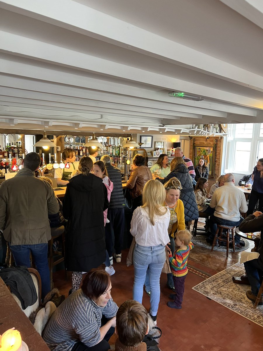 The White Horse Pub tweet media