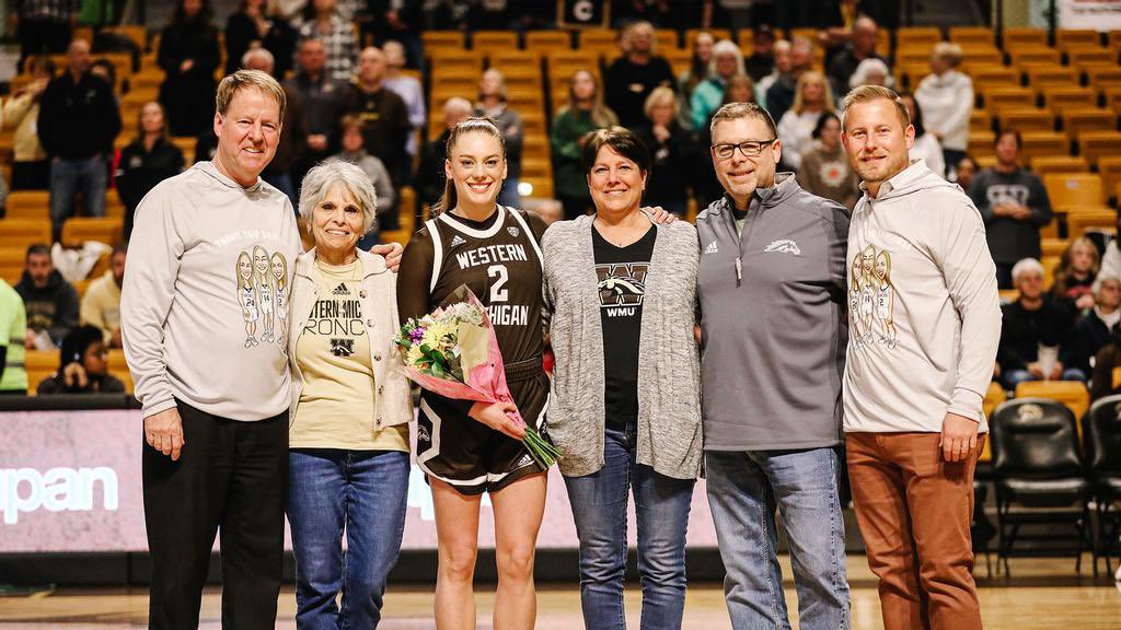 ShaneClipfell's tweet photo. Special day at University Arena yesterday. Thanks to this @WMU_WBB terrific trio for sharing your journey with us! https://t.co/WIbWHENM4t