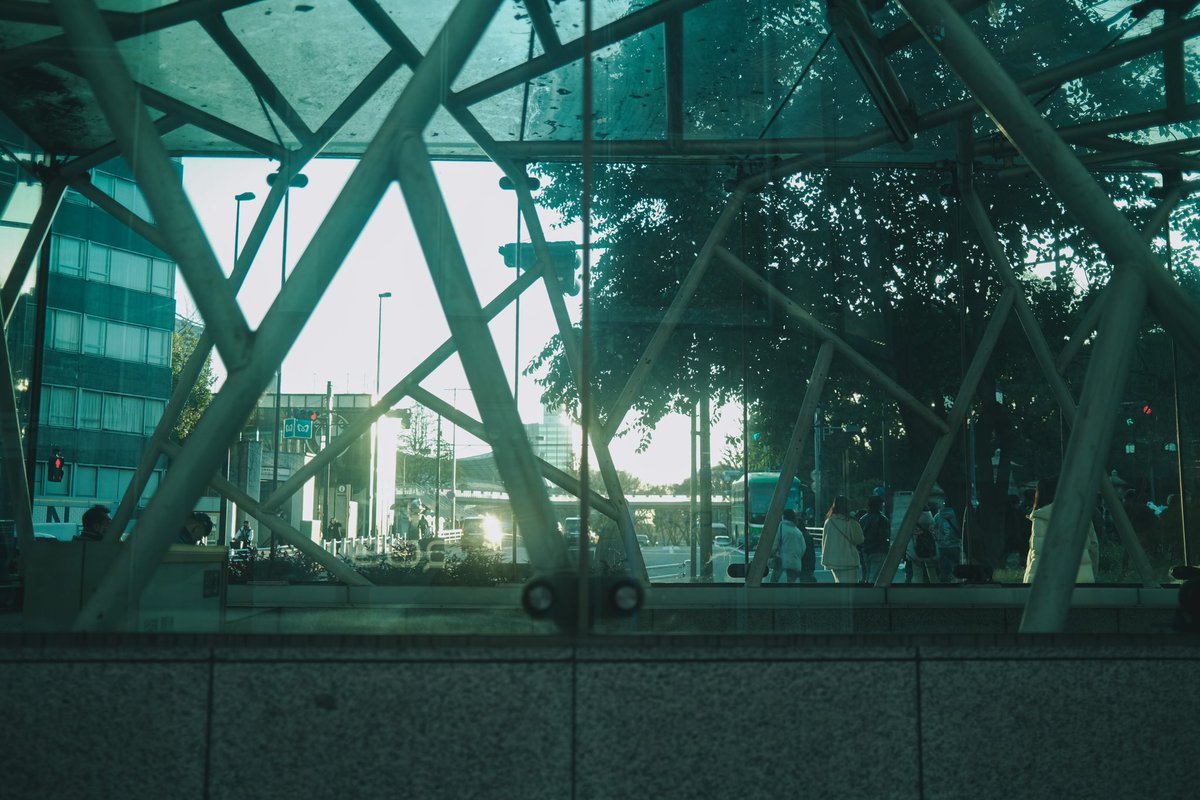 lemon__bato's tweet photo. Harajuku Snapshots.
#fujifilm #x100v #snapshot
#lemon_photo_diary https://t.co/mBzSiNSjYG