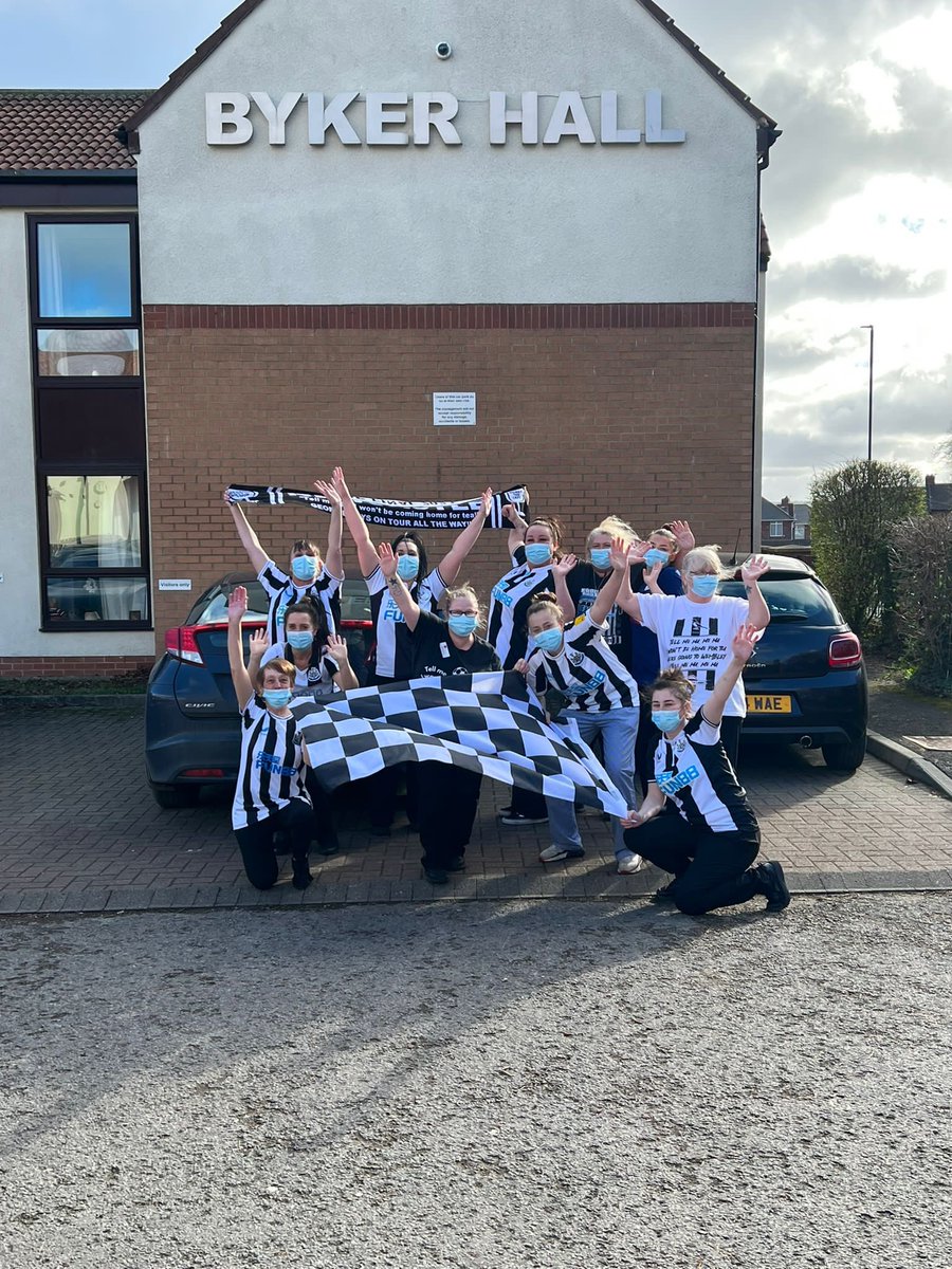 BykerHallCare's tweet photo. Huge support for Newcastle Utd today from everyone at Byker Hall Care Home
⚫️⚪️⚫️⚪️⚫️⚪️⚫️

#newcastle #nufc #carabaocup🏆 #showusyourflag #residents #newcastlefc #CarabaoCupFinal https://t.co/sfRCkenTDP