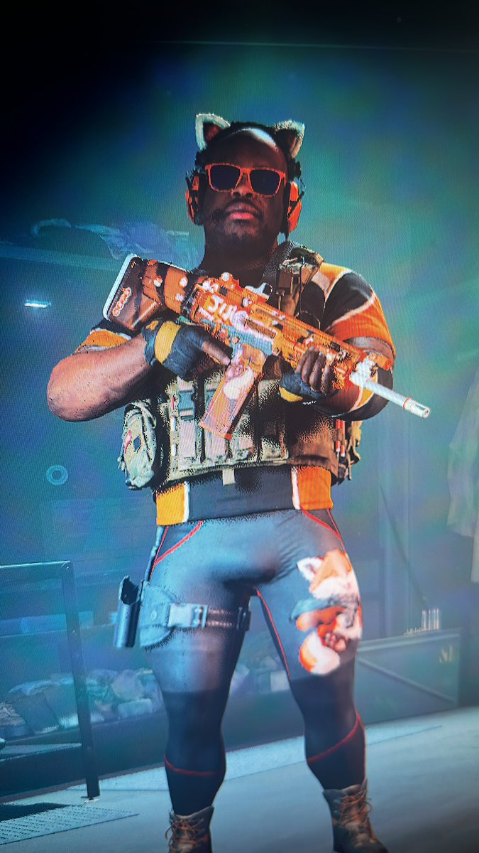 MisterBuzzee's tweet photo. Thought I’d seen this operator somewhere 🤔 https://t.co/bpqqToIUYr
