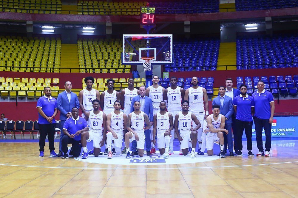 victorlluberes's tweet photo. Si con este Plantel le ganamos a Alemania 🇩🇪 en el Mundial por que No ganarle hoy a Argentina 🇦🇷 por el pase al Mundial 2023..

Let's fucking go 🇩🇴💯🔥 @rdbseleccion @FedombalRD @Satosky24 @RicardoRod6 @juliansuero @CanchaEntera @maregadeportes @YancenPujols https://t.co/JqDdBffYNZ