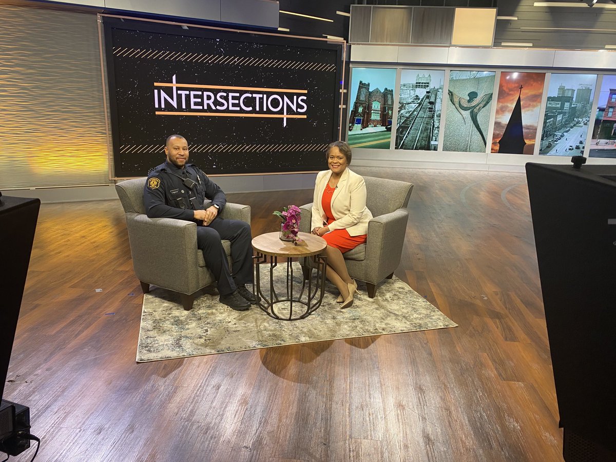 OGCooking's tweet image. Tune in today at 11:30am ⁦@TheCW⁩ for another episode of Intersections with ⁦@PghPublicSafety⁩, Dr. Walters, and county executive Fitzgerald. ⁦@KDKA⁩