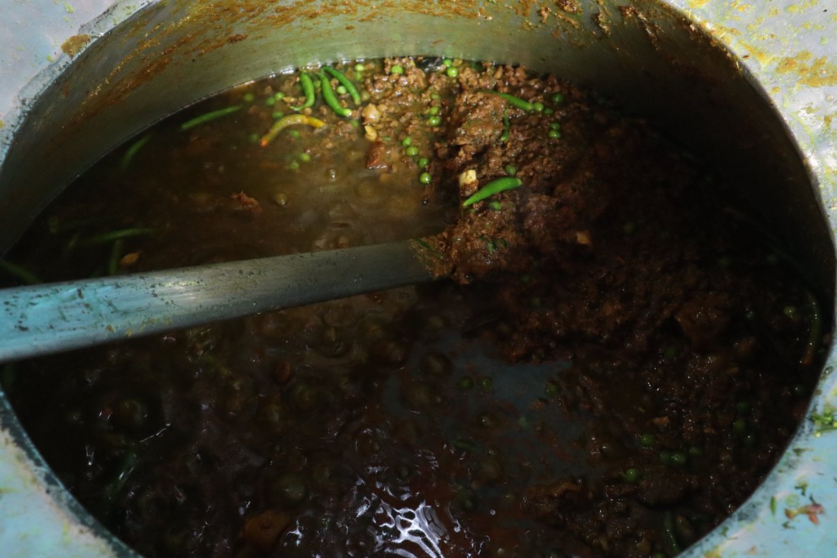 ZCookhouse's tweet image. Fusion Recipe ** Nalli Mutton Keema Masala ** by Mumbai Wedding Caterers youtu.be/4qzO1-JU898
#muttonkeema #keemamasala #keema #mumbaifood #weddingfood #indianweddingfood #zainabcookhouse