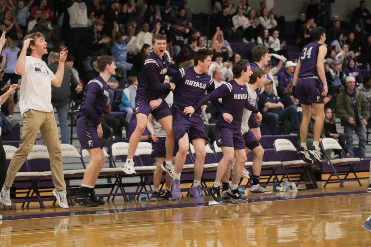 Scranton_MBB's tweet photo. 𝐋𝐀𝐒𝐓 𝐍𝐈𝐆𝐇𝐓 𝐖𝐀𝐒 𝐒𝐎𝐌𝐄𝐓𝐇𝐈𝐍𝐆 𝐒𝐏𝐄𝐂𝐈𝐀𝐋 https://t.co/zL66fxYcQU