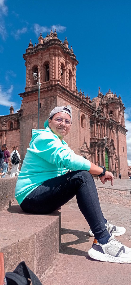 ¡Hola cusco!

#Peru #Cusco #Travel #travelphotography #travelling #TravelAdvisory #travelblogger #travellingwithoutmoving #Viaje #viajes #Viajem