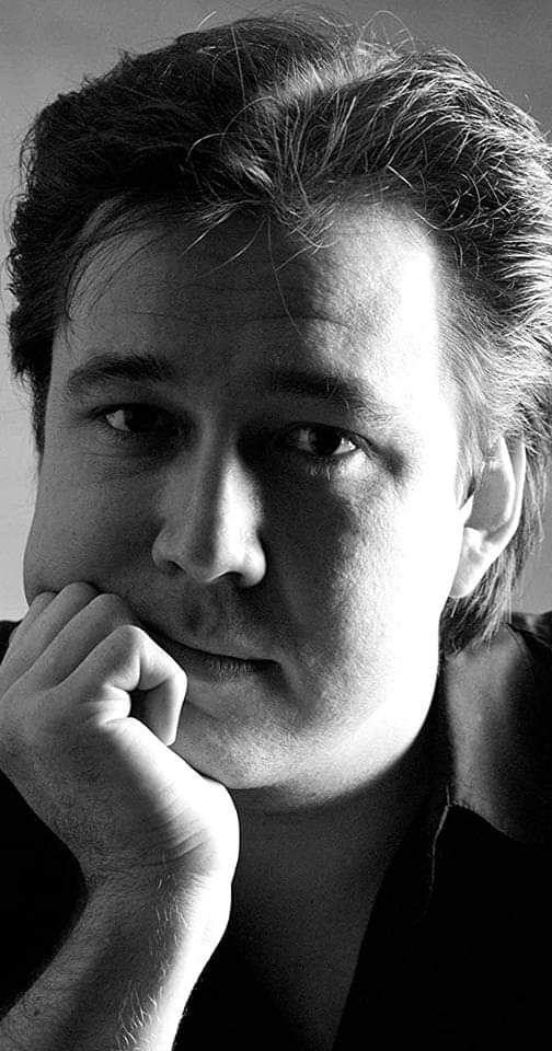 Deathbydvd's tweet photo. On this day in 1994 Bill Hicks died and the world was never the same. 28 years ago. 
It's just a ride. Always remember and never forget. It's just a ride. 

🎢
🚬
#BillHicks #RIPBillHicks #ItsJustARide https://t.co/55HaxHXxMF