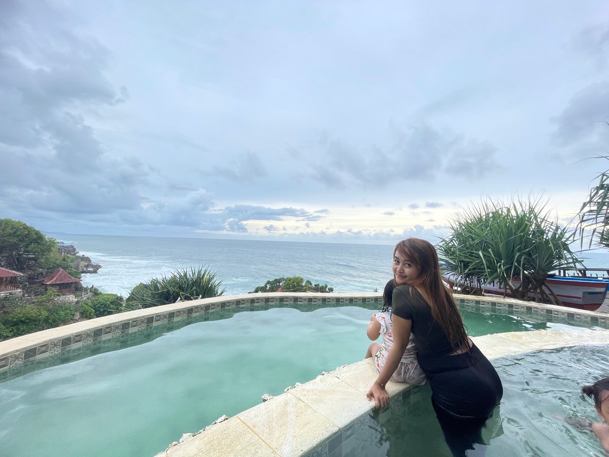 meidistadp's tweet photo. Hidden pantai Di jogja🌊 https://t.co/6nKlUv9zfR