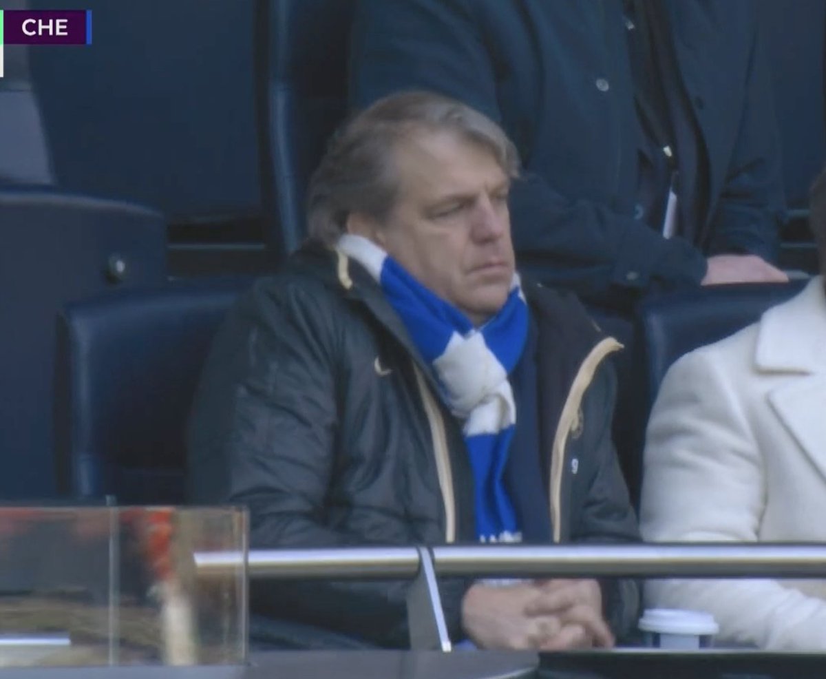 AMMCFC's tweet image. Don't look desperate but sack the clown immediately!!!!
#PotterOutNow 
#toddboehly 
#chelseavstottenham