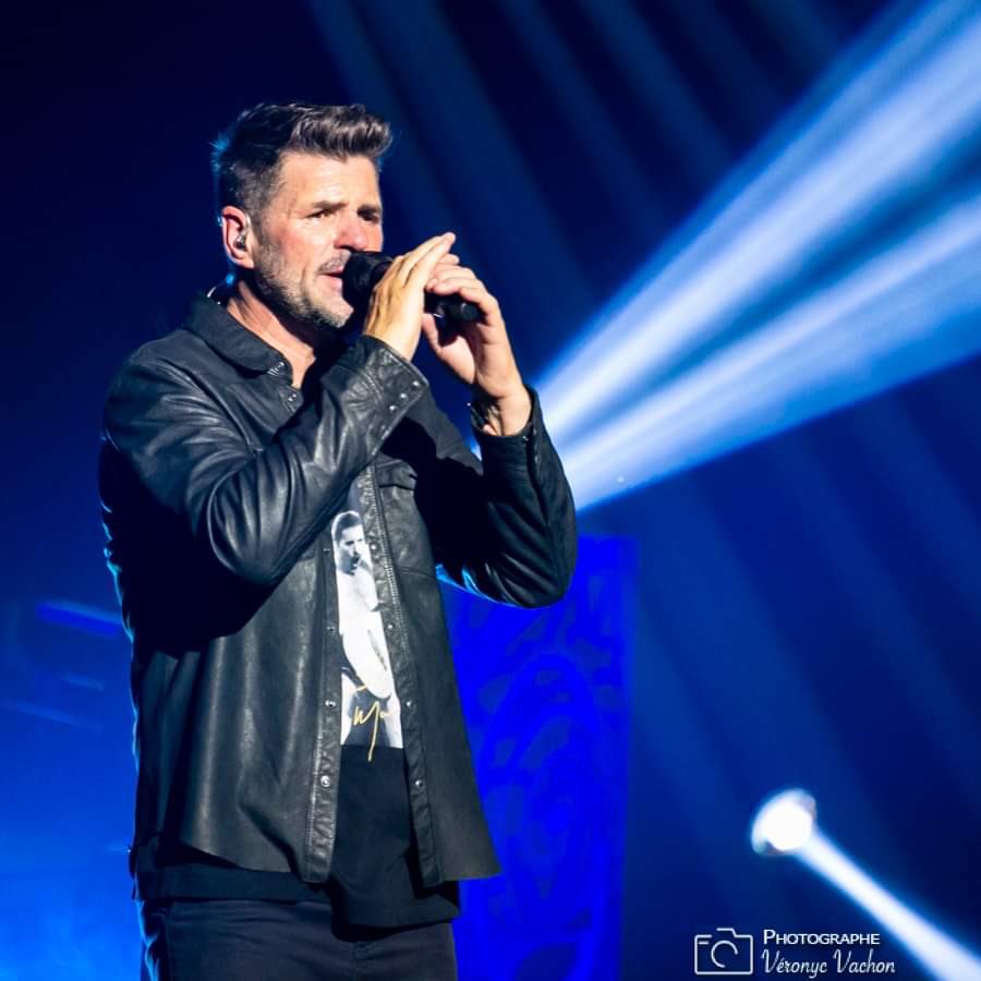 PhotosVVachon's tweet photo. Toujours agréable de photographier @marc_dupre , il donne toujours tout un show ✨

Toutes mes photos à venir dans les prochains jours

#marcdupre #450 #concert #concertphotography #Canon #photograph #photographe #concertphotography #musicphotography #musicphotographer https://t.co/J3Ret1Cqlm
