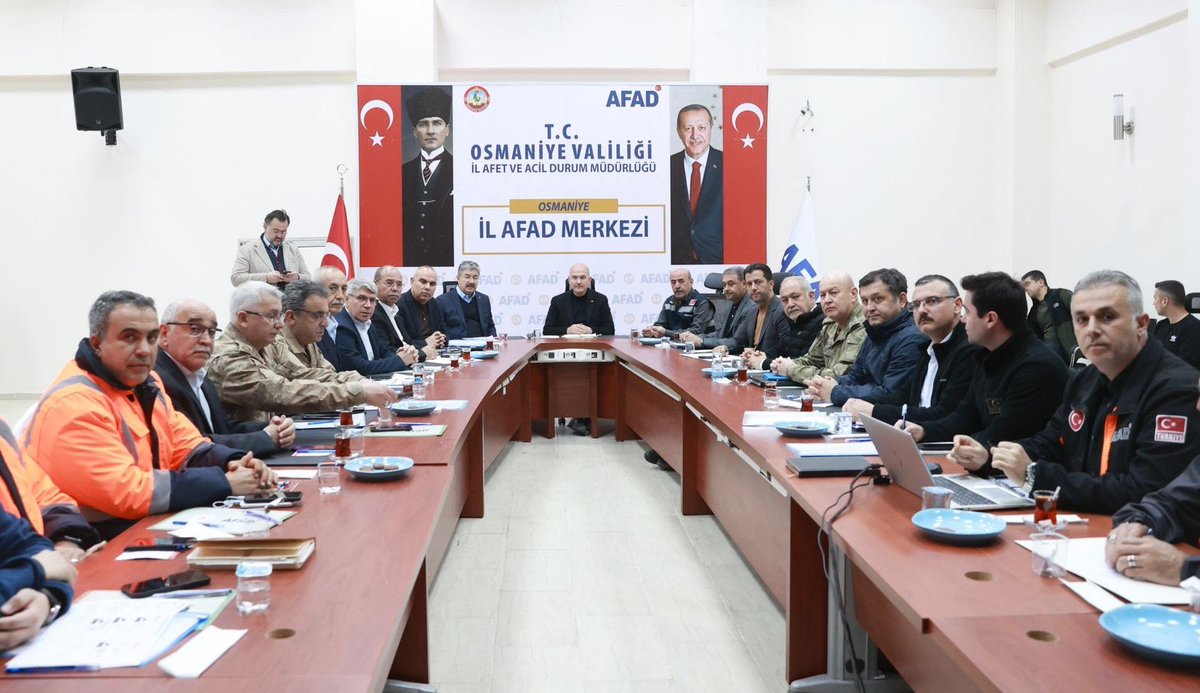 NigdeValiligi's tweet photo. İçişleri Bakanımız Sn. @suleymansoylu başkanlığında Valimiz Sn. Mustafa Koç ve Koordinatör Valilerin katılımı ile Osmaniye'de, Afet Koordinasyon ve Değerlendirme Toplantısı gerçekleştirildi. https://t.co/wGfguuzlmB