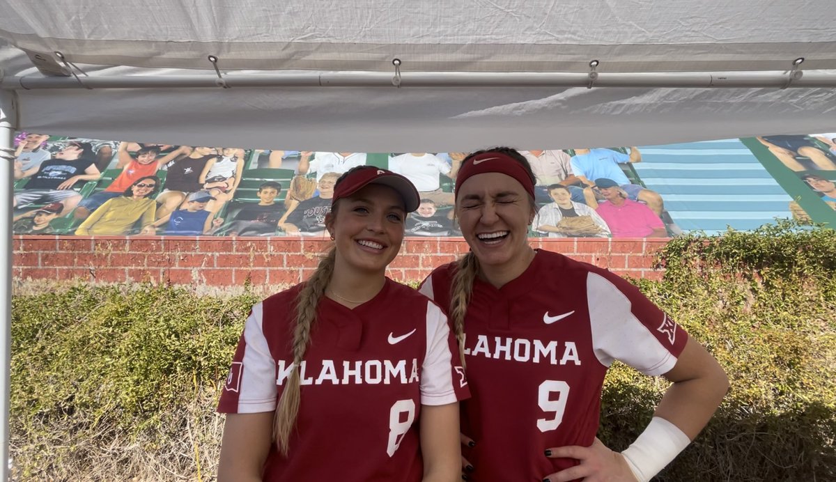 notarabledays's tweet photo. All smiles in the postgame interview with @alexstorako @kinziehansen after 14-0 route of No. 1 UCLA. 

Full video interview up on @D1Softball shortly. 

@OU_Softball | @NutterClassic https://t.co/Z9joM7JYDY