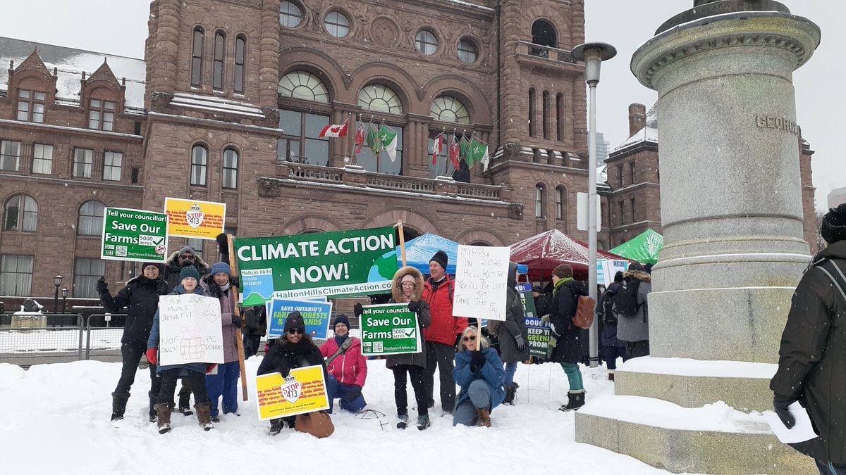 Great to see so many people at the rally at Queen's Park today. So many of the issues represented are interrelated #stopsprawl #stopthe413 #savethegreenbelt #saveourfarmland