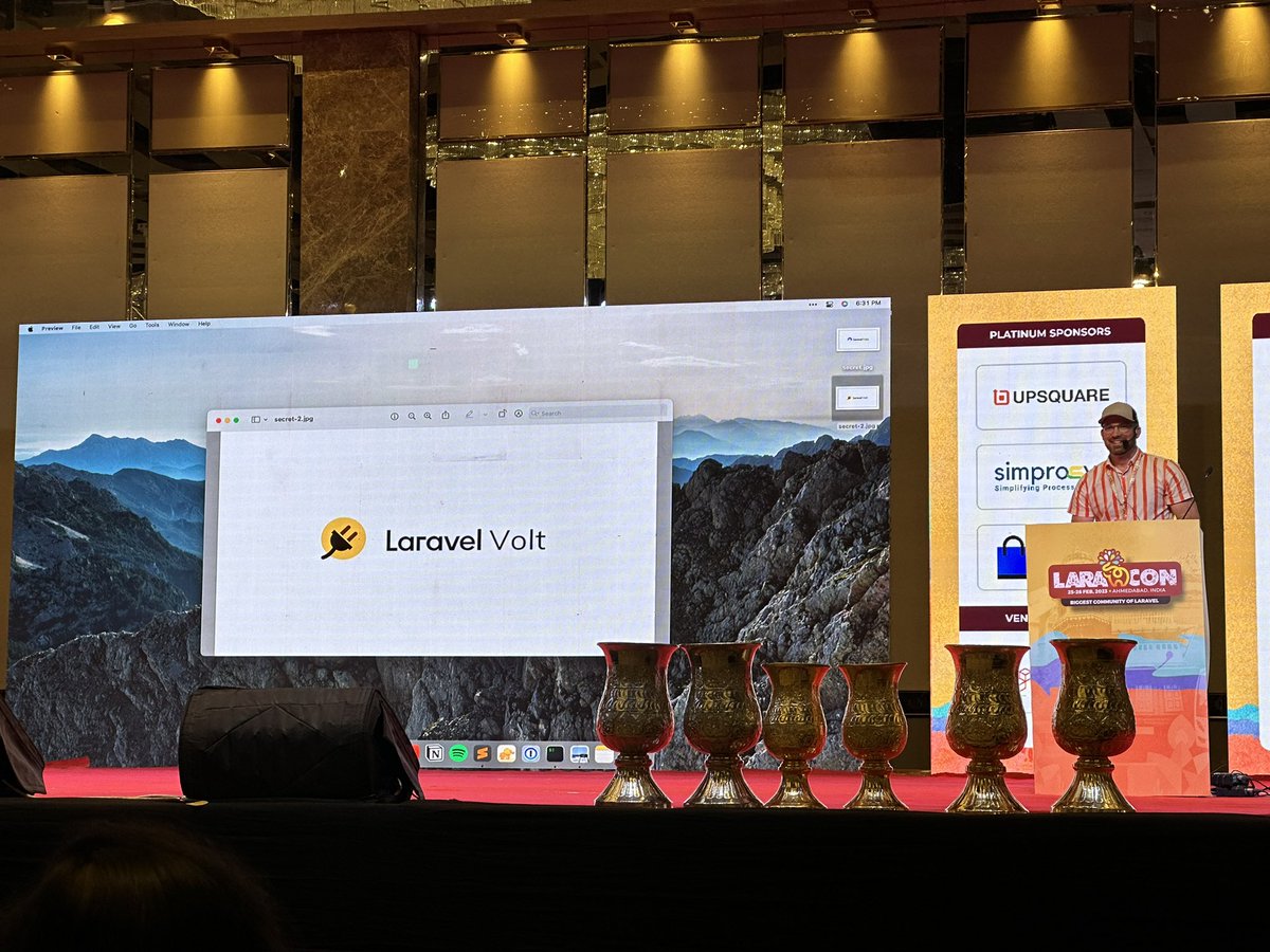 chintanmathukia's tweet image. What a fantastic Day 2 end at @LaraconIN with amazing talks we learn a lot from speakers and they learn garba #skill from Gujarat, India @freekmurze, @jessarchercodes @Caneco @jbrooksuk @taylorotwell @marcelpociot @bobbybouwmann @enunomaduro
#LaraconIN
#laravelvolt #laravelfolio