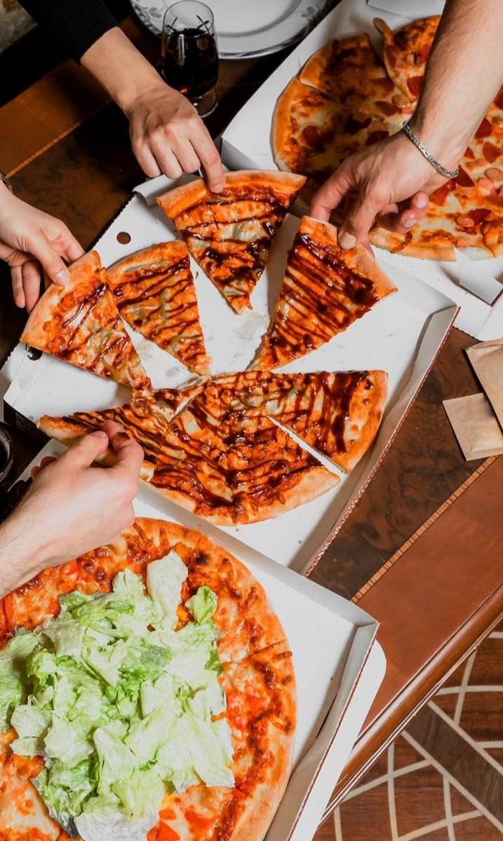 مطاعم الرياض tweet media