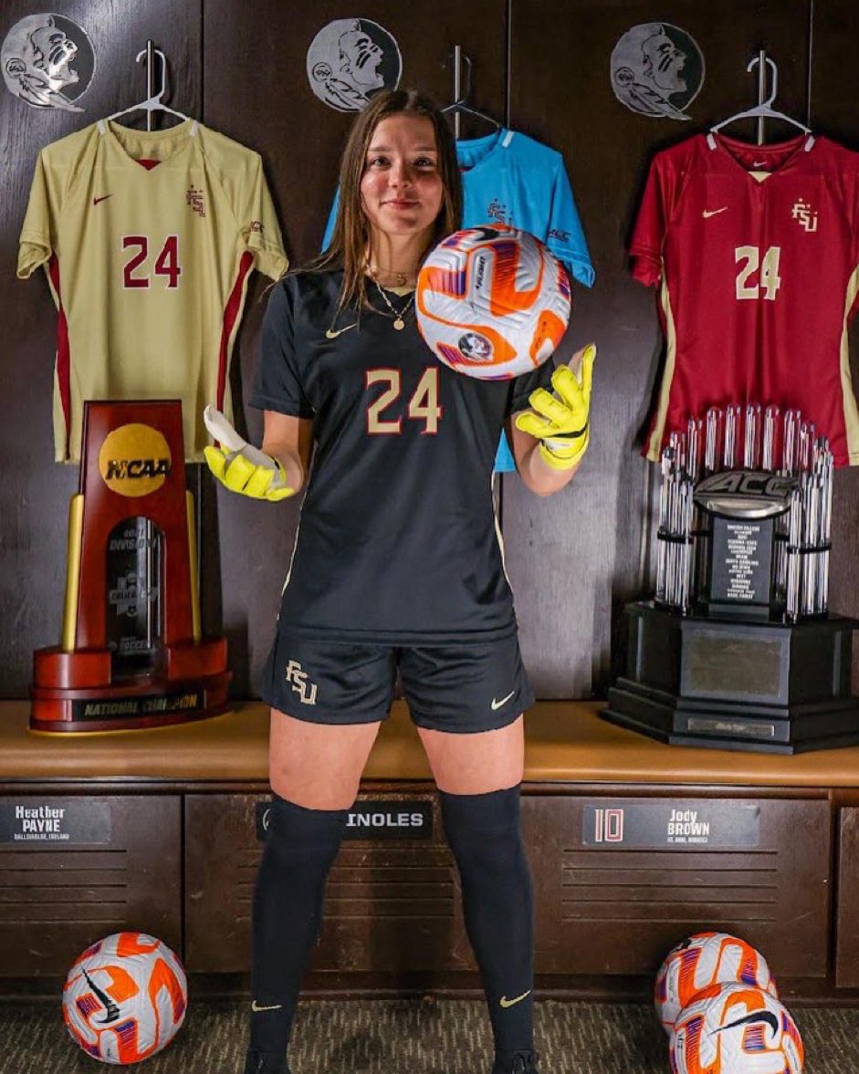 ImCollegeSoccer's tweet photo. ID camps, campus visits, and college commitments…..

@Kaylee3Muniz @Sophia_Lewis13 @BreckynnPugh24 @EmmaKirlin18 

They Understood the Assignment!

#CSTruth https://t.co/XLSdSGZiWu