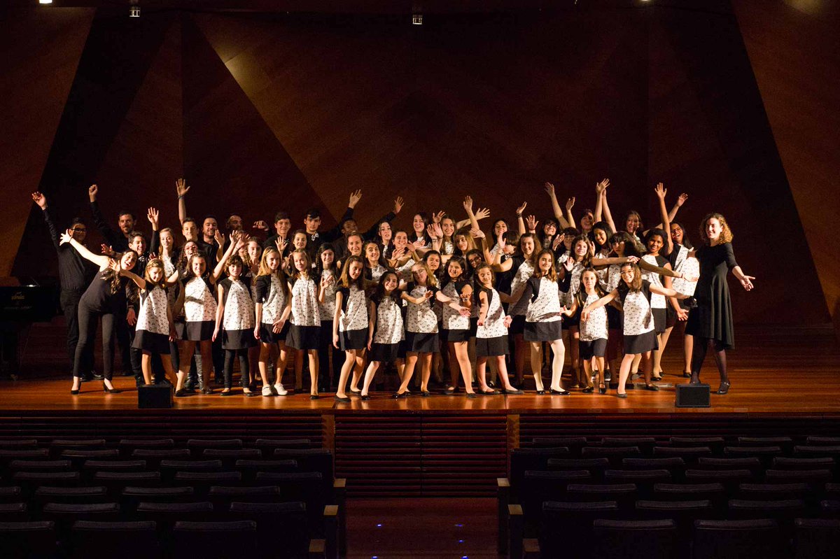 El <a href="/corosinankay/">Coro Sinan Kay</a> está formado por 30 niñas, niños y jóvenes desde los 7 a los 19 años que surge en un colegio de Alcorcón. 

#GalaMujeres