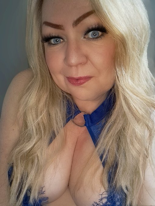 Spent a lovey afternoon on cam with all you horny gentlemen 😍 https://t.co/DsftMnnmtn<a href="/tag/newprofilepic"class="tags"><span>#newprofilepic</span></a>