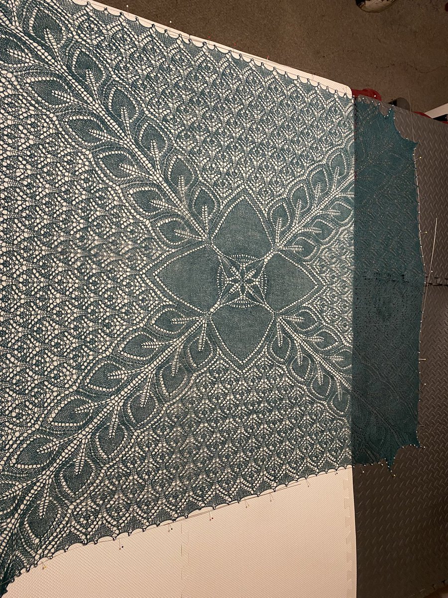 LizFM's tweet photo. Cimarron Leaves is done and blocked! @RomiDesigns https://t.co/beehiKAwfB