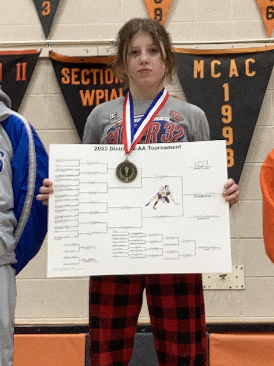 ETNcopper's tweet photo. Have confirmed with three sources, including District 10 wrestling director Steve Hoover and District 10 wrestling historian Dan Albaugh, that Northwestern’s Sierra Chiesa is the first female gold medalist in the history of the district’s tournaments. https://t.co/JFOCv0yg7Y