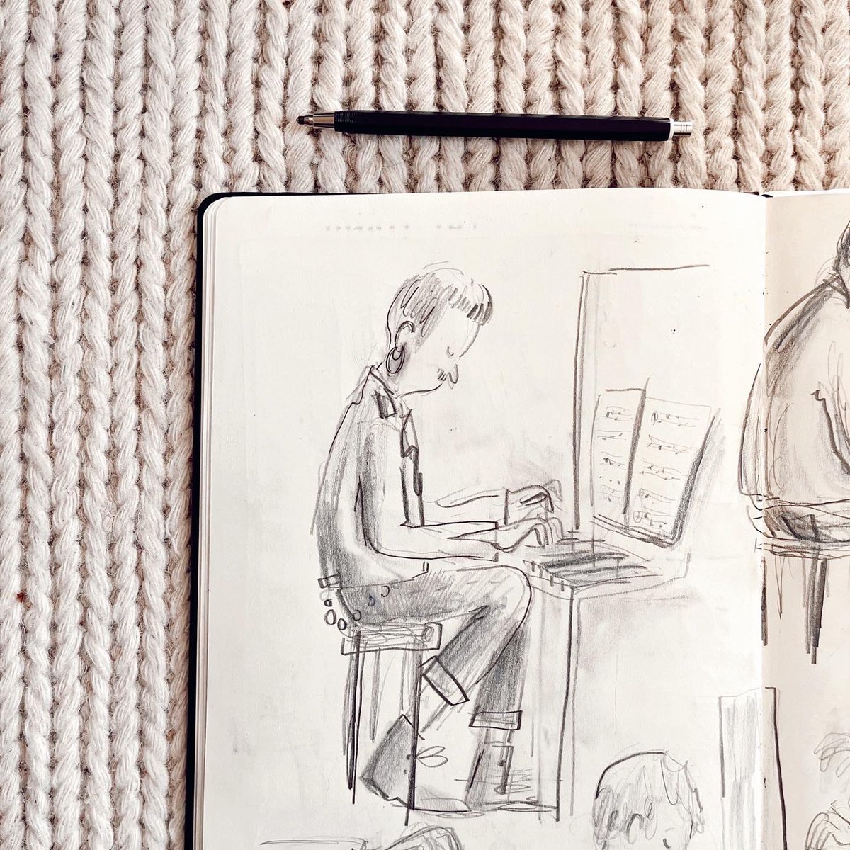 #birgittasifsketchbook from  #ThePiano on @channel4 - it’s such a sweet program searching for amateur piano players in train stations around the UK, with <a href="/lang_lang/">Lang Lang</a> and <a href="/mikasounds/">MIKA</a> ✨ Love hearing the back stories of all the piano players!
#birgittasif
#birgittasifsketchbook