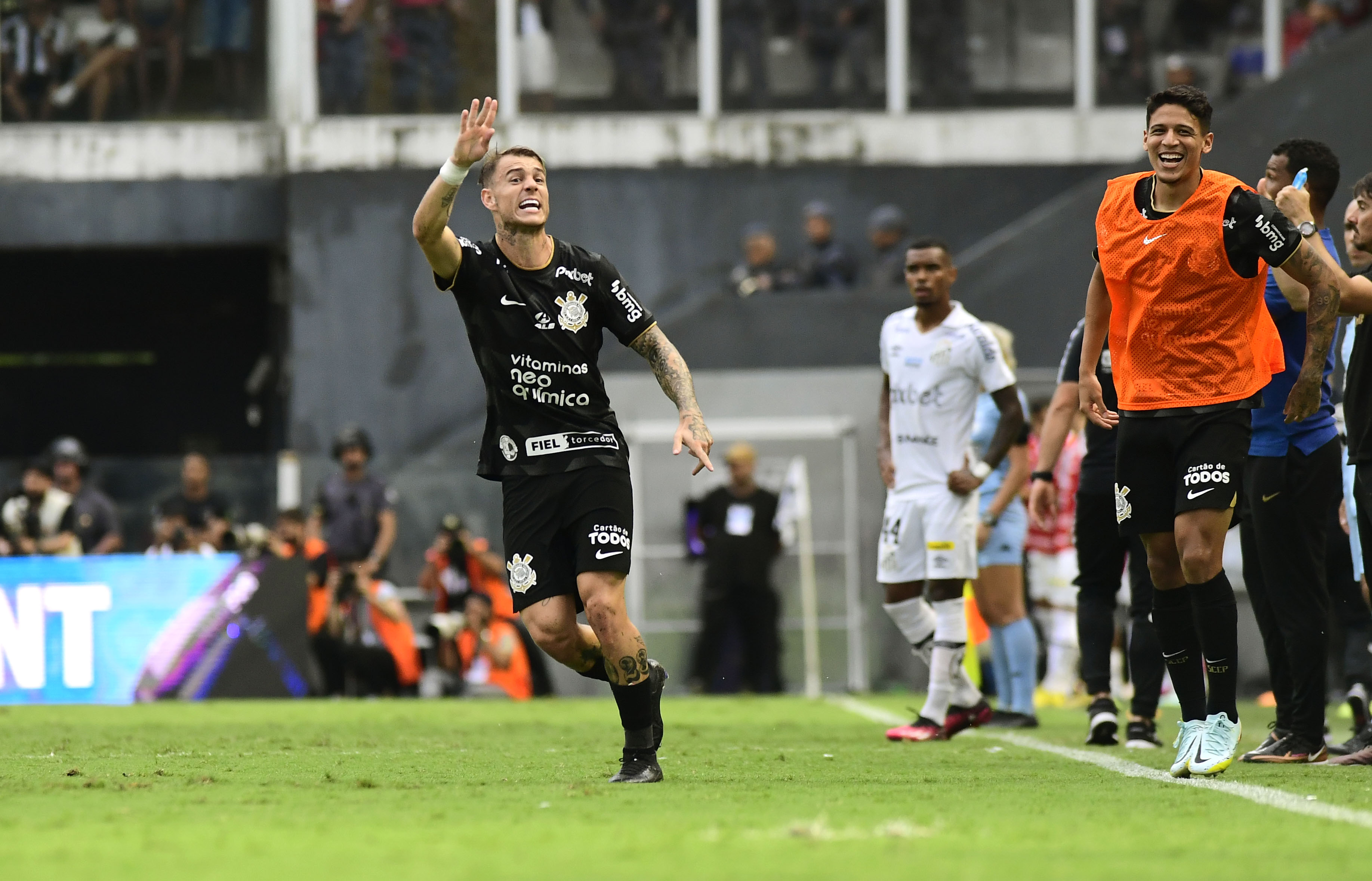 Fp66rMmWIAMDP2Q?format=jpg&name=4096x409