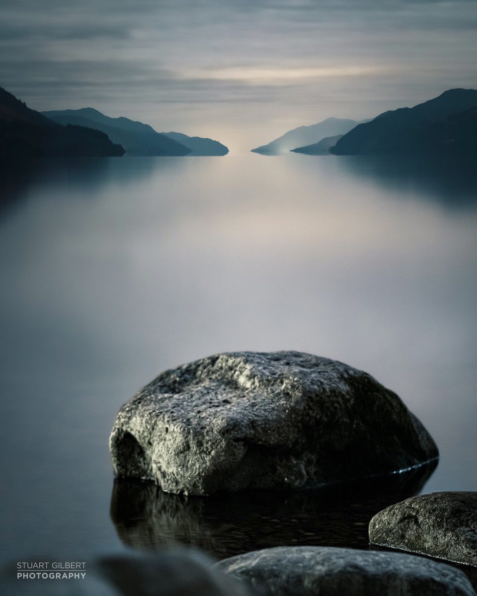 essgee_sg's tweet photo. A calm night over the stunningly beautiful Loch Ness @VisitScotland @StormHour @ThePhotoHour @nature_scot #lochness #loch #longexposure #landscapephotography #scotlandisnow #scotland https://t.co/4ry0xmt53T