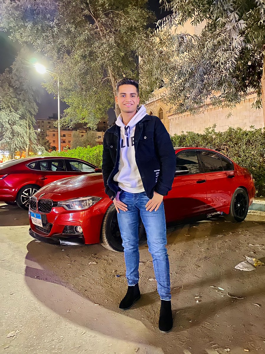 Amirgalal123456's tweet photo. 🌚🖤 https://t.co/a2d2JZN4oe