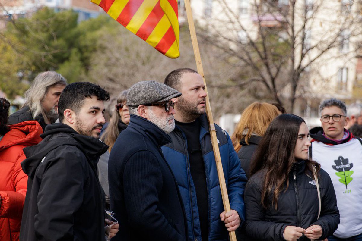 MarAmpurdanes's tweet photo. NO AL 4T CINTURÓ! 🌱
Milers de persones hem sortit avui als carrers per defensar el territori. Davant els macroprojectes que trinxen la terra, un poble organitzat; aquest és el nostre model de país.

#AturemEl4tCinturó 
📸 @rosergamonal https://t.co/GqzQSaWd8V