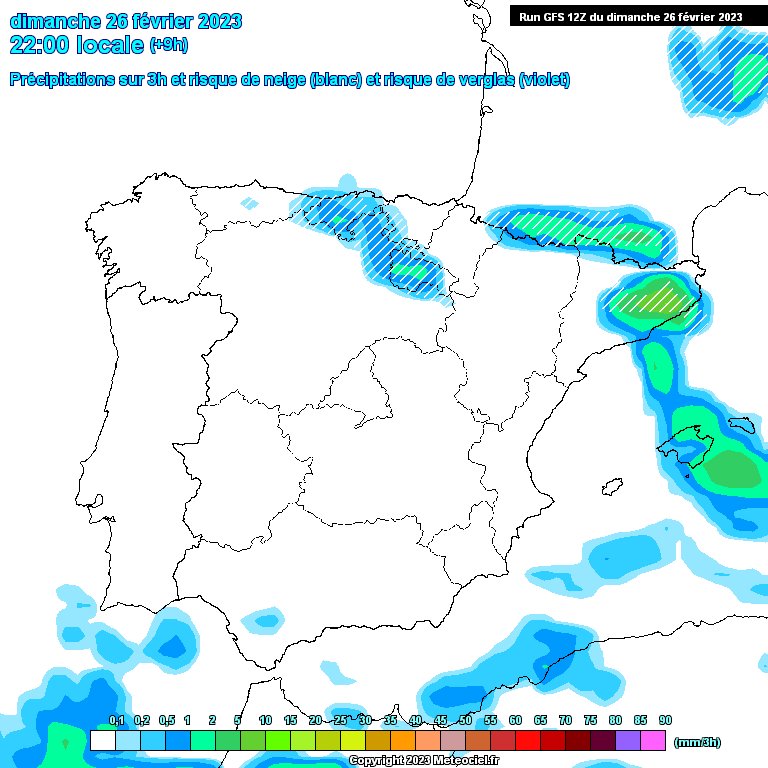 alexmegapc's tweet photo. GFS12Z actualitzat, em sorprèn molt com cada sortida té el mateix cromo sense canvis, encara mostra nevada sobretot matinada de dilluns, mentre altres models com Arome & Icon ho han reduït molt, i d'altres com Arpege van semblant GFS, a partir d'ara toca radar i #faroling #meteo https://t.co/6RxcV2Pq2Q