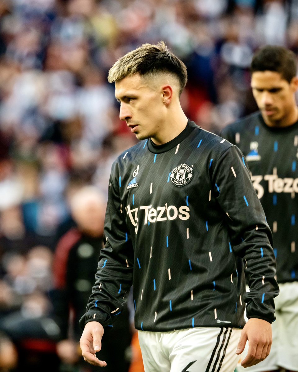 Let’s do this ✊

⚔️ <a href="/LisandrMartinez/">Lisandro Martinez</a> 

#MUFC || #CarabaoCup