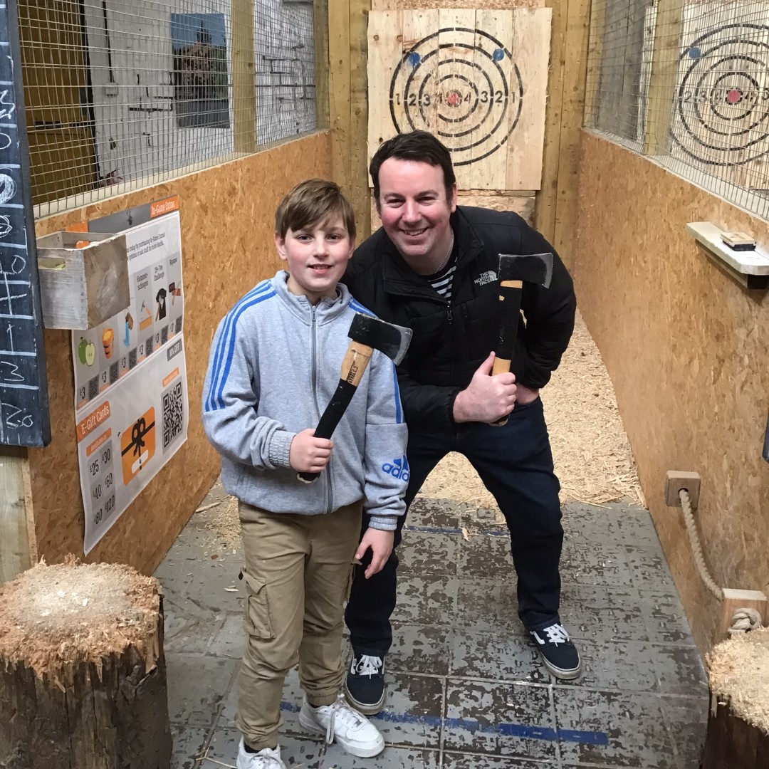 Plenty of axe throwing time when there are only two of you😆 #TimberJacksKidderminster #AxeThrowing #Family #Friends