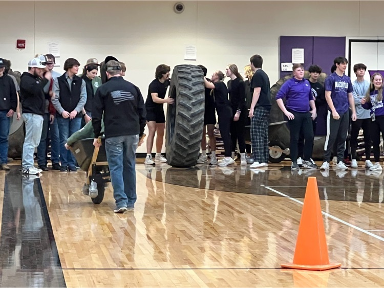 M19_MHS's tweet photo. National FFA Week at MHS was a success! The 2023 Ag Olympics, AG Career Tour, Staff BBQ and Petting Zoo were filled with agricultural experiences for students and staff across the district! #OneTeamOneTribeOneFamily #19EveryStudent #MHSTheHighSchoolOfChoice https://t.co/n1lPxrLNhH