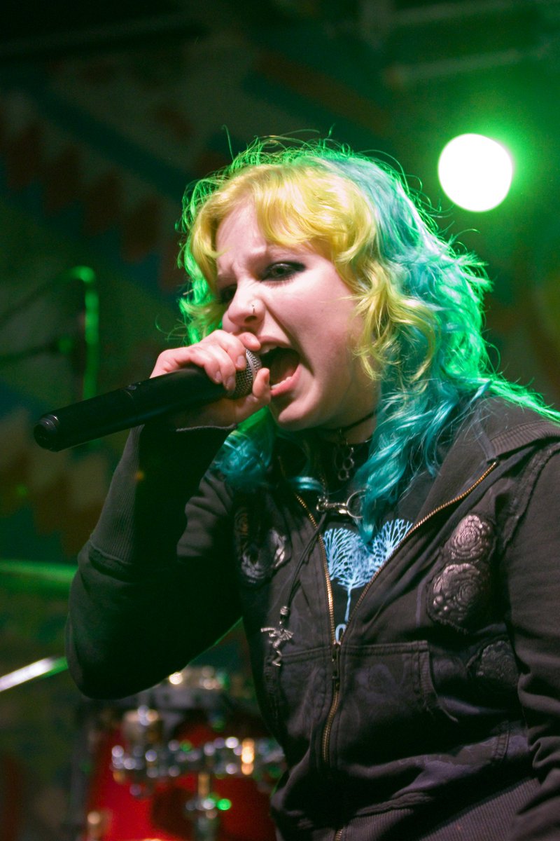 RonClausPhoto's tweet photo. Punk rock is alive! @DetentionLive on stage at @Britewinter downtown Cleveland #ThisIsCle #ClevelandRocks #Brite2023 https://t.co/6qwsN3Ly1o