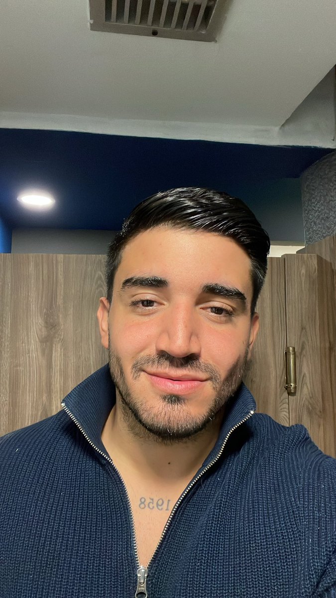 GIUSEPPECIORCIA's tweet photo. Ya parezco un Papá 👨 🤡 https://t.co/CdrBlnkMJS