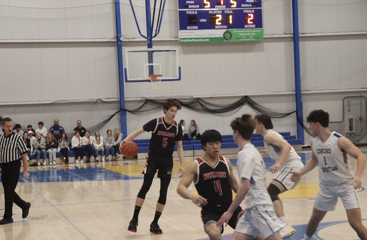 MarcNBCBoston's tweet photo. 6’6” Newmarket NH wing @BarisFortier’s 2022-2023 season: 22 ppg, 12 rpg, #3 scorer in D4, five 30-point games. Scores at all 3 levels, above the rim player. @RivalsNation AAU up next. Full season &amp; individual game highlights here: https://t.co/b9ZLYlXCeu https://t.co/kXX8IE3YhE