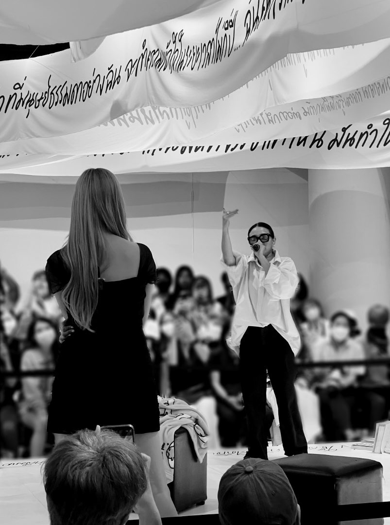 Darlingadd's tweet photo. ถึงเธอ สโรชา
เธอมีหัวใจที่ "แสนดี"
เราเห็นหัวใจเธอที่ "อ่อนโยน"

และ เราจะดูแลหัวใจกระต่ายดวงนี้ 🐰🤍

#teayiixsrchafreen
#srchafreen https://t.co/1i8ftOSirZ