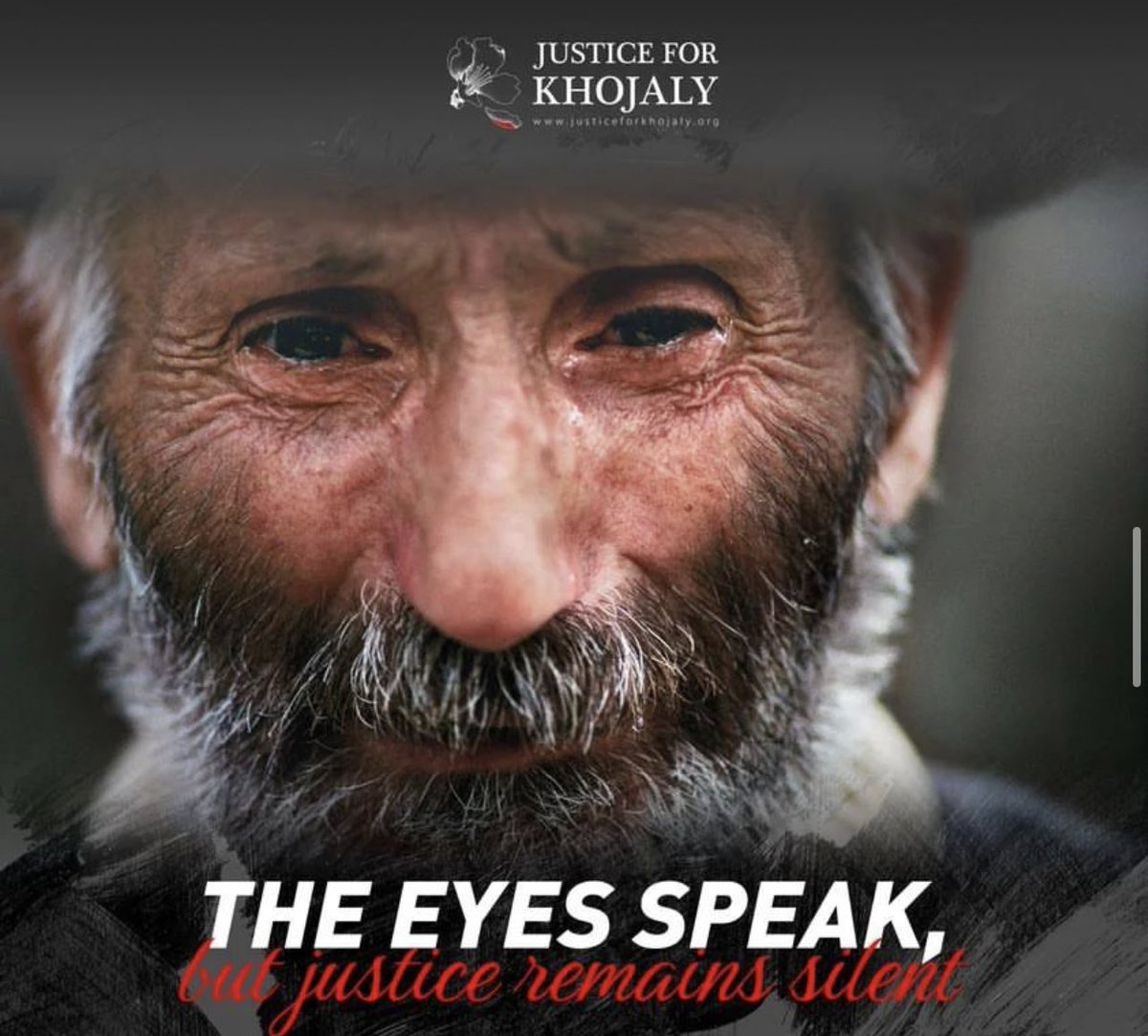 Tarihin kara lekesidir #HocalıKatliamı.

31 yıl önce Hocalı’da insanlık dışı bir saldırıyla katledilen Azerbaycanlı kardeşlerimizin acısını paylaşıyor, soydaşlarımızı rahmetle anıyorum. 🇹🇷🇦🇿
#JusticeForKhojali