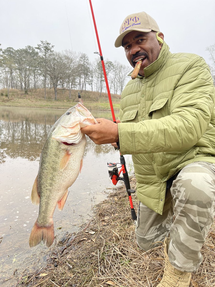 DeionSanders's tweet photo. My Hero @IAmSteveHarvey ! This is how we talk junk to each other because we love Bass Fishing! I will be in his back yard soon I promise ya. #CoachPrime and I will be recruiting so moms, dads, grandma-neem &amp; cousin Junebug get ready. https://t.co/pIocHXgj1T