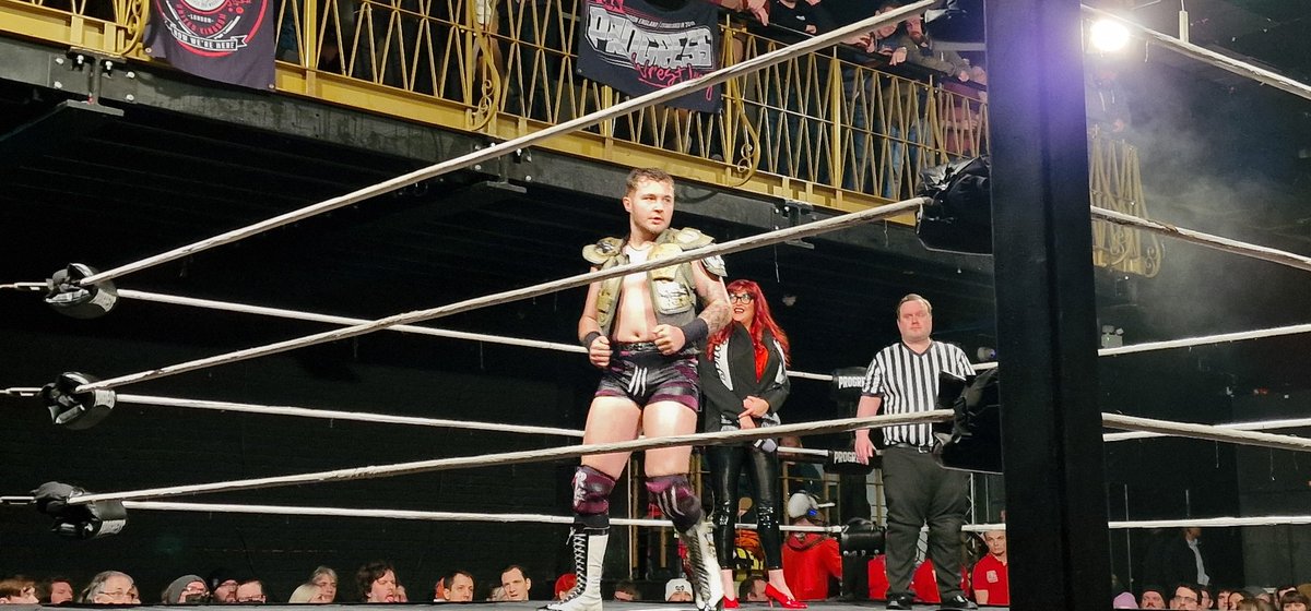 TheHCWShow's tweet photo. The 5th match of the night sees title action, as the #AtlasTitle is on the line! @DamoMackle defends against the birthday boy, @RKJ450!! Happy Birthday Ricky!
#BritWres #UKIndies #PROGRESSWrestling #BritishIndies #WrestlingTwitter https://t.co/W1GiiSvWfO
