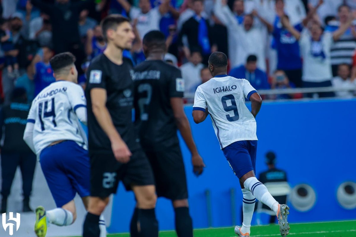 ActionMa3Waleed's tweet photo. بسباعية 🔥 في مرمى #الدحيل .. #الهلال يتأهل لنهائي #دوري_أبطال_آسيا .. شاركنا رأيك عبر  ⁧#نقطة_نظام⁩ 👇🏻

https://t.co/gjlBx93QTY

#أكشن_مع_وليد
#الهلال_الدحيل https://t.co/bA1AHD2MsG