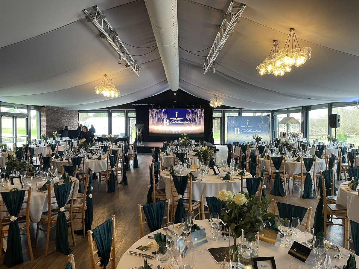 HighRiseproject's tweet photo. The Team has had a busy week providing LED wall, staging, sound - a full #AV solution for Berkley care home group yearly awards.
#staginghire #avhire #ledhire #ledscreen #ledscreenhire #ledscreenrental #stagerental https://t.co/1gRr2s8fEN