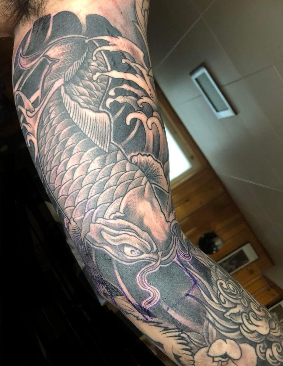 A Koi we added to a sleeve i have been working on. 

#tattoo #yyc #yyctattoo