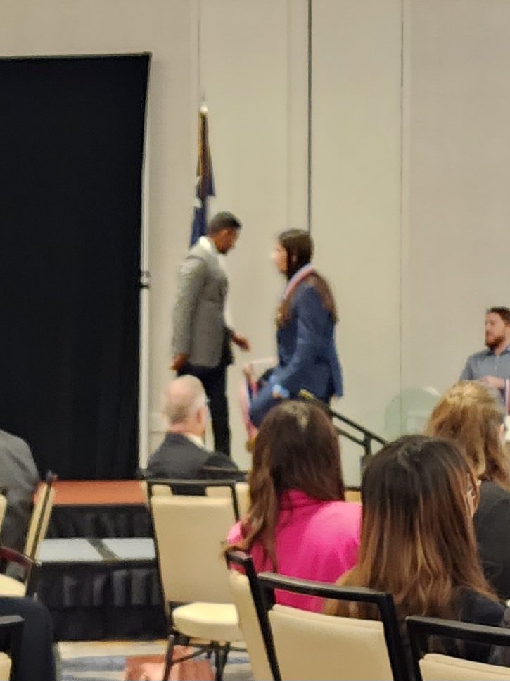 LHS AcDec tweet media