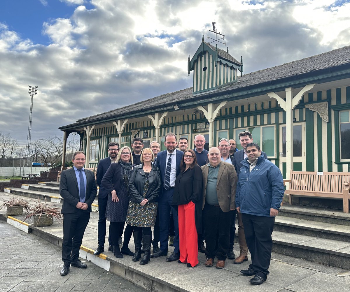 🔵🗳️ Proud to have been readopted as the <a href="/Conservatives/">Conservatives</a> candidate for Bury North at the next general election. 

💬 I will keep working hard for the everyone across our constituency and make sure your voice is heard.